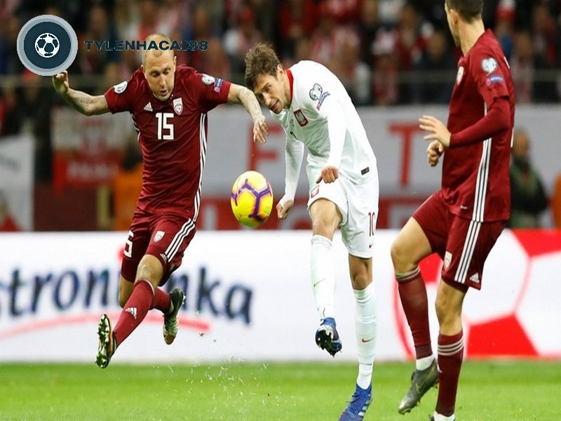 Cựu tiền đạo Artjoms Rudnevs đã ghi 16 bàn thắng cho đội tuyển bóng đá Latvia