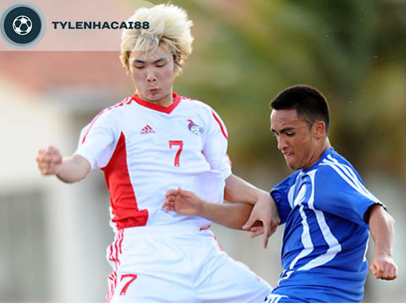 Hậu vệ xuất sắc Lumbengarav