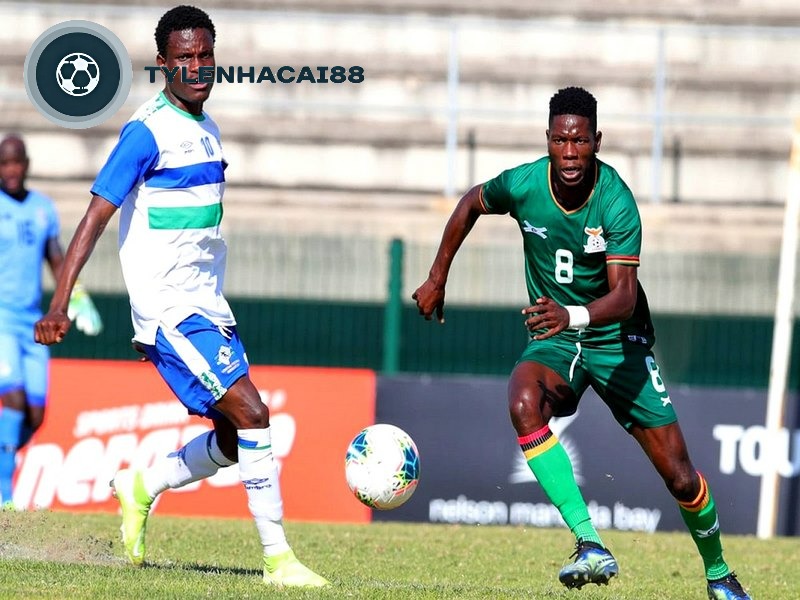 Lehlohonolo Fothoane tiền vệ trung tâm đang thi đấu chính cho CLB Bantu FC