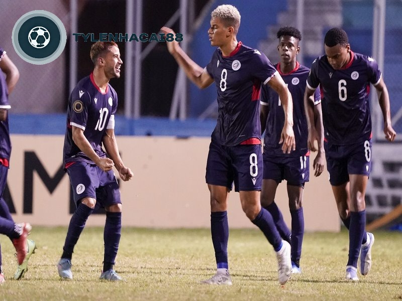 Những tiền vệ tài năng góp phần quan trọng trong việc kiểm soát trận đấu