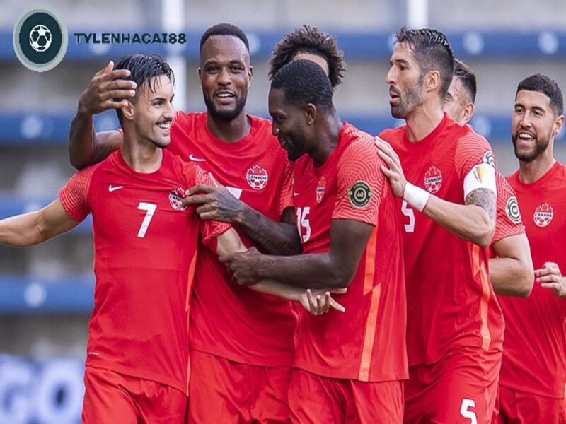 Quá trình xây dựng đội tuyển bóng đá Canada