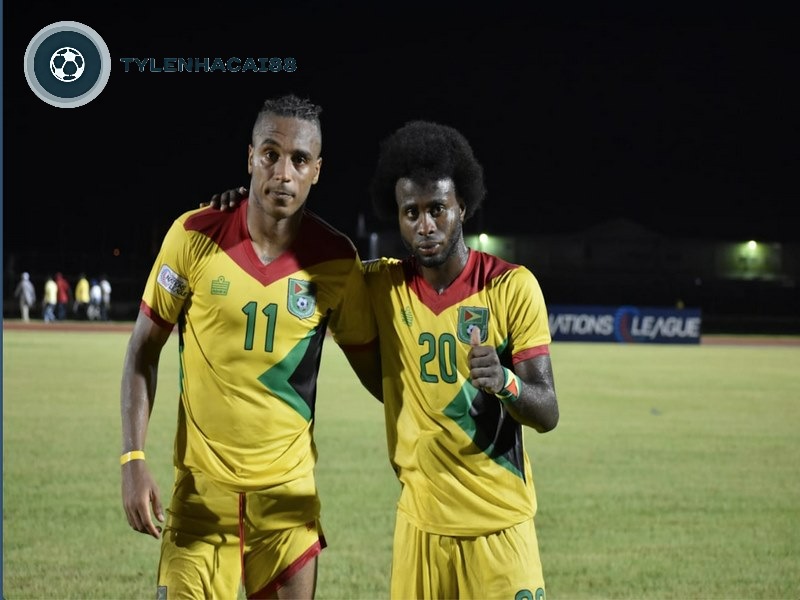 Trayon Bobb là một tiền vệ nổi bật nhờ kỹ thuật cá nhân xuất sắc